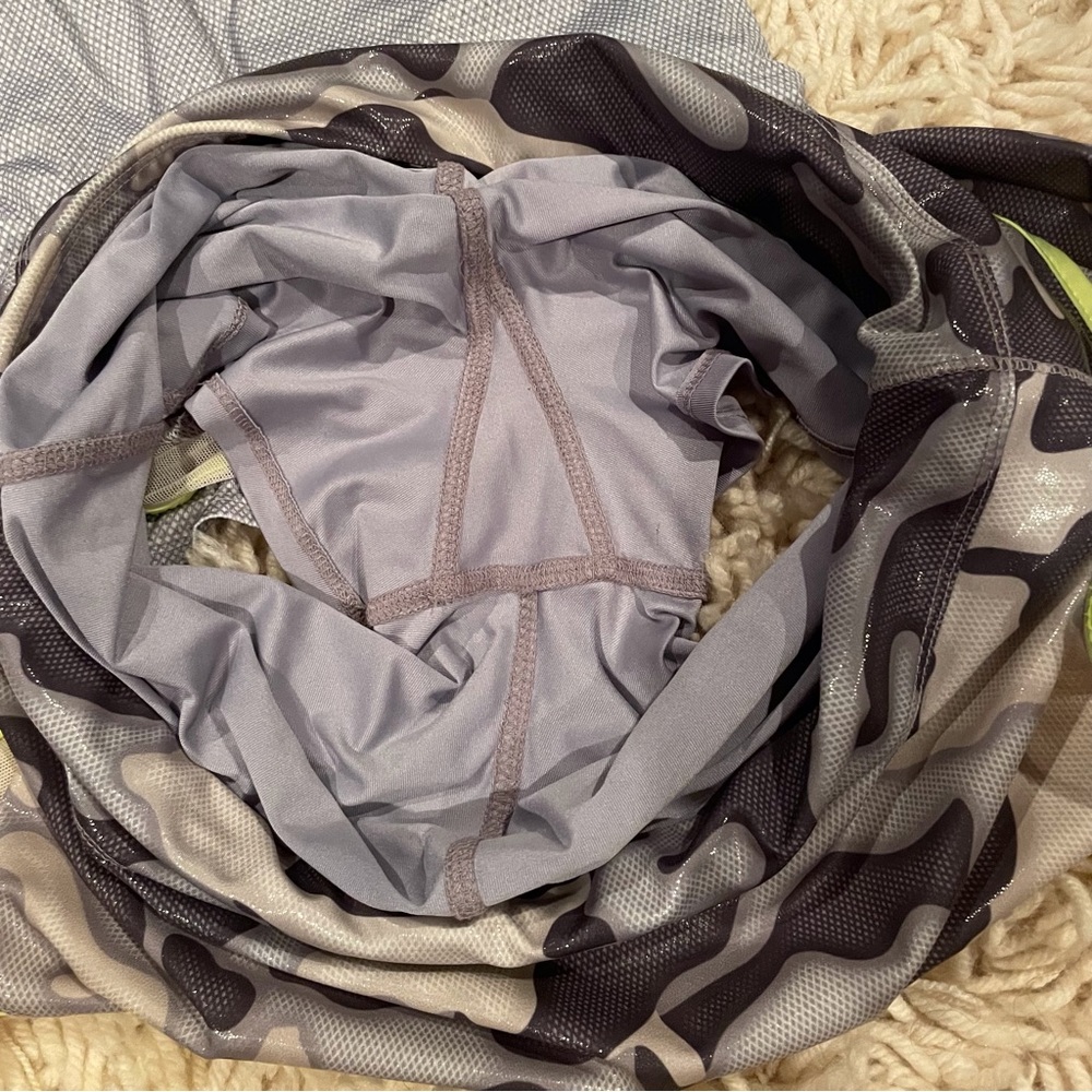 Lucky in Love RARE camo set, Med/Small in EUC - Picture 4 of 6